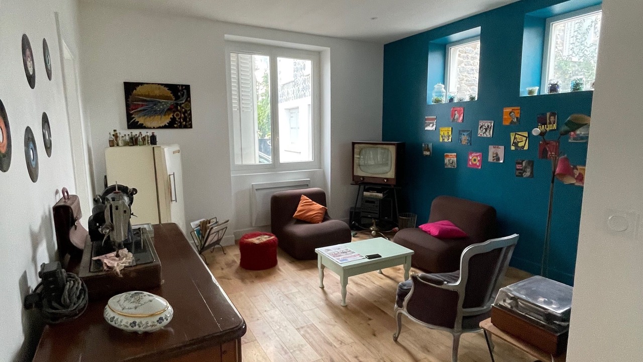 Photo of Livingroom in Saint-Germain-les-Vergnes