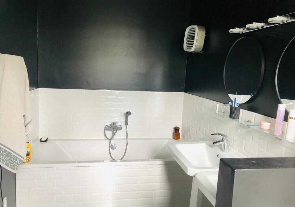 Photo of Bathroom in Saint-Germain-les-Vergnes