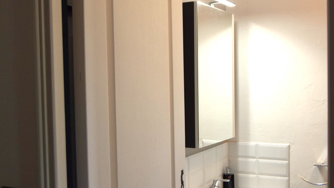 Photo of Bathroom in Saint-Martin-de-Villereglan
