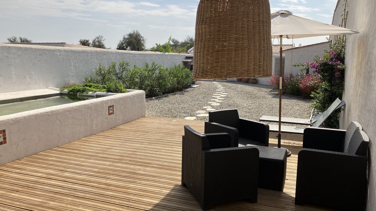 Photo of Patio Balcony in Saintes-Maries-de-la-Mer