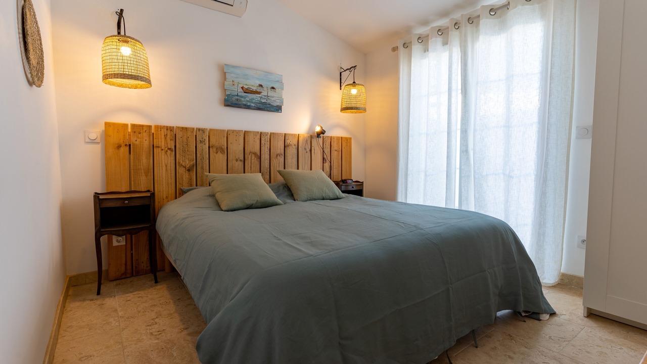 Photo of Bedroom in Saintes-Maries-de-la-Mer