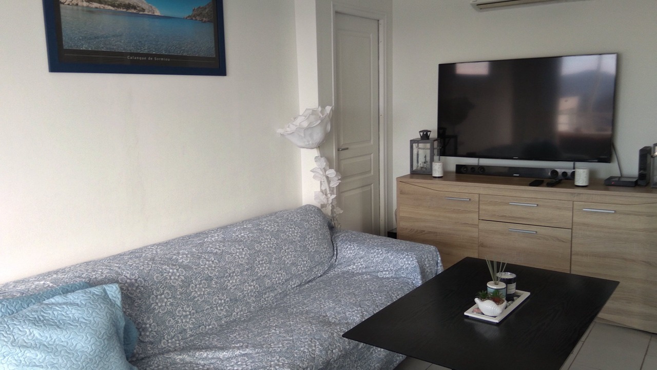 Photo of Livingroom in Saint-Chamas