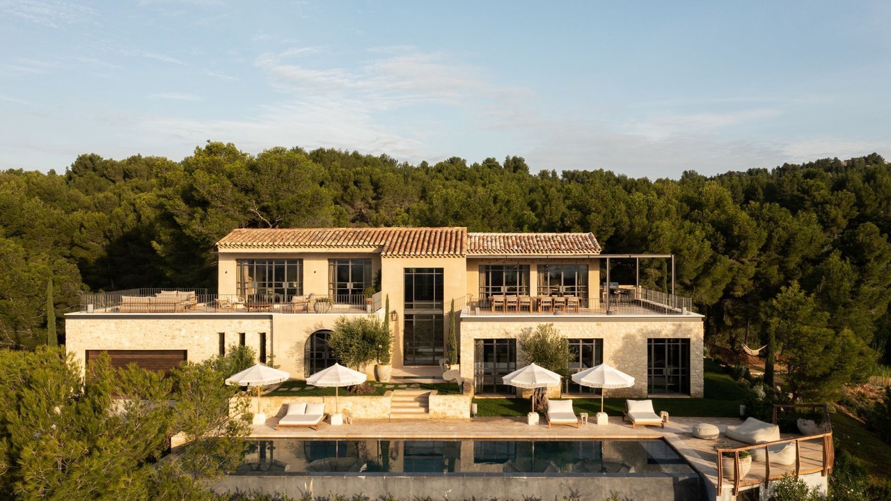 Photo of Outdoor in Paradou