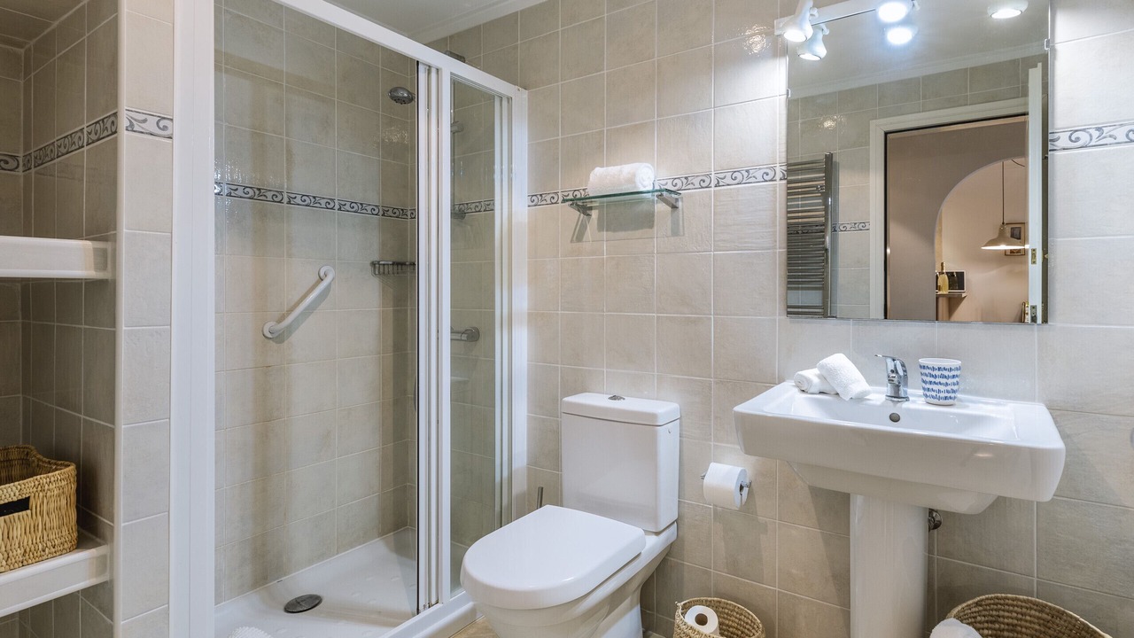 Photo of Bathroom in Aduanas