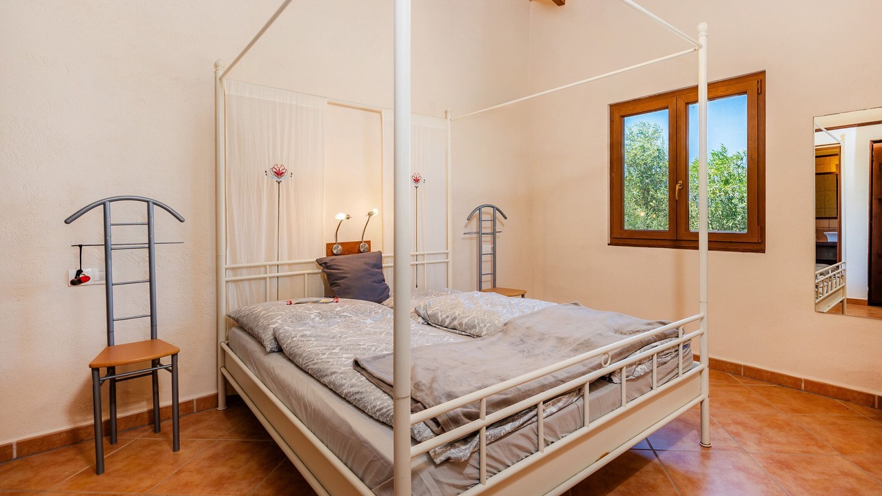 Photo of Bedroom in Montuiri