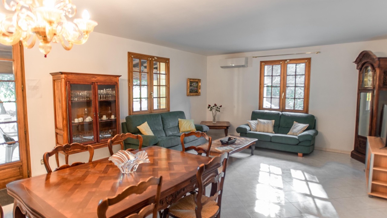 Photo of Livingroom in Sorgues
