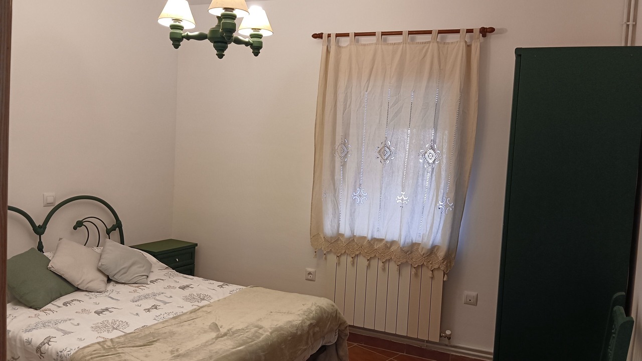 Photo of Bedroom in Bernuy-Salinero