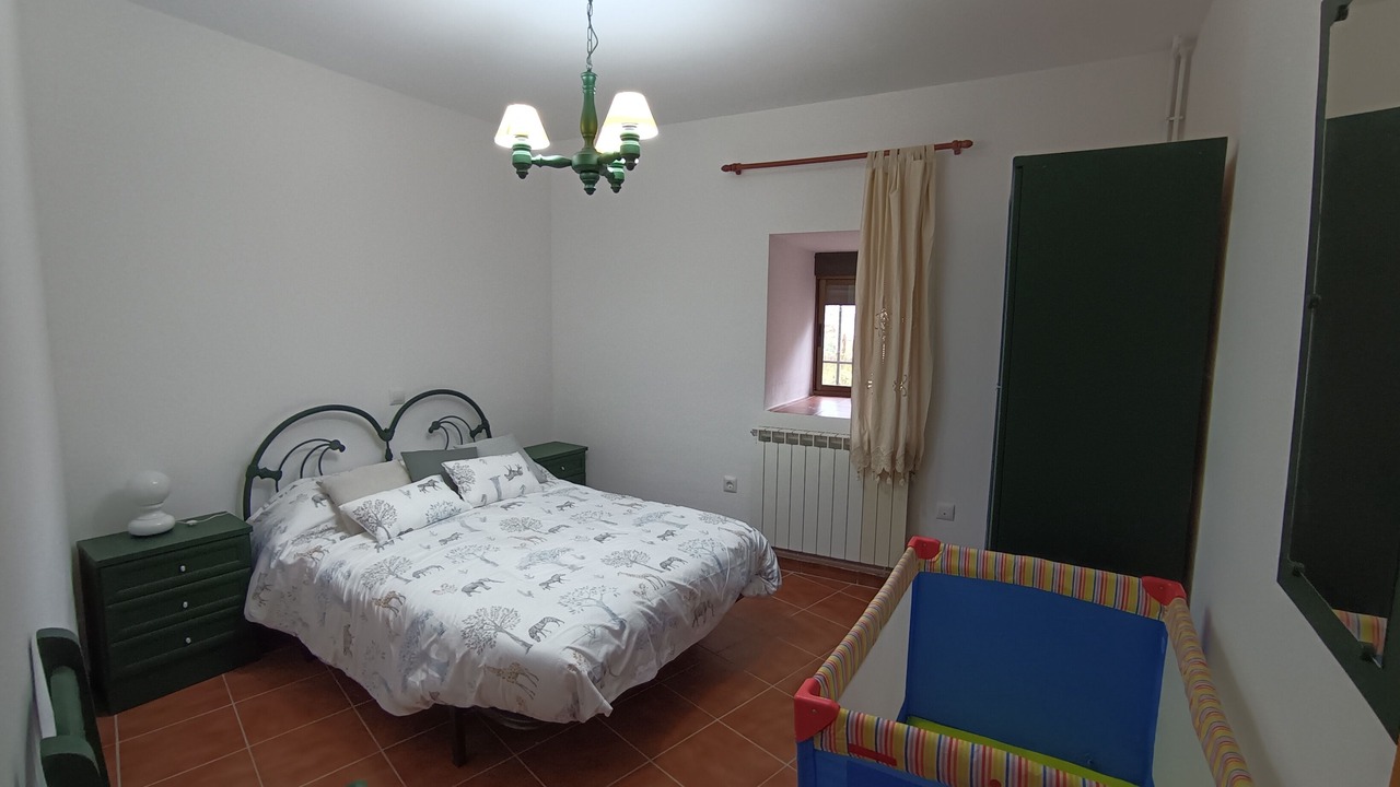 Photo of Bedroom in Bernuy-Salinero