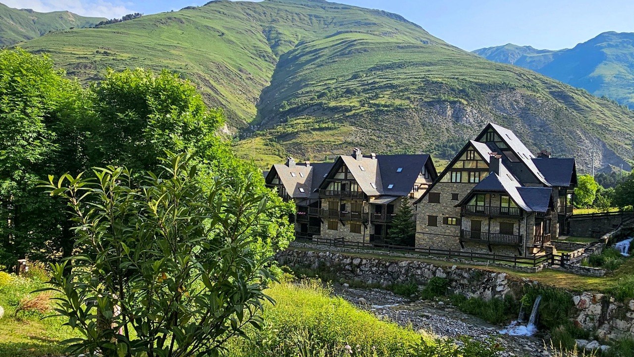 Photo of Outdoor in Arties