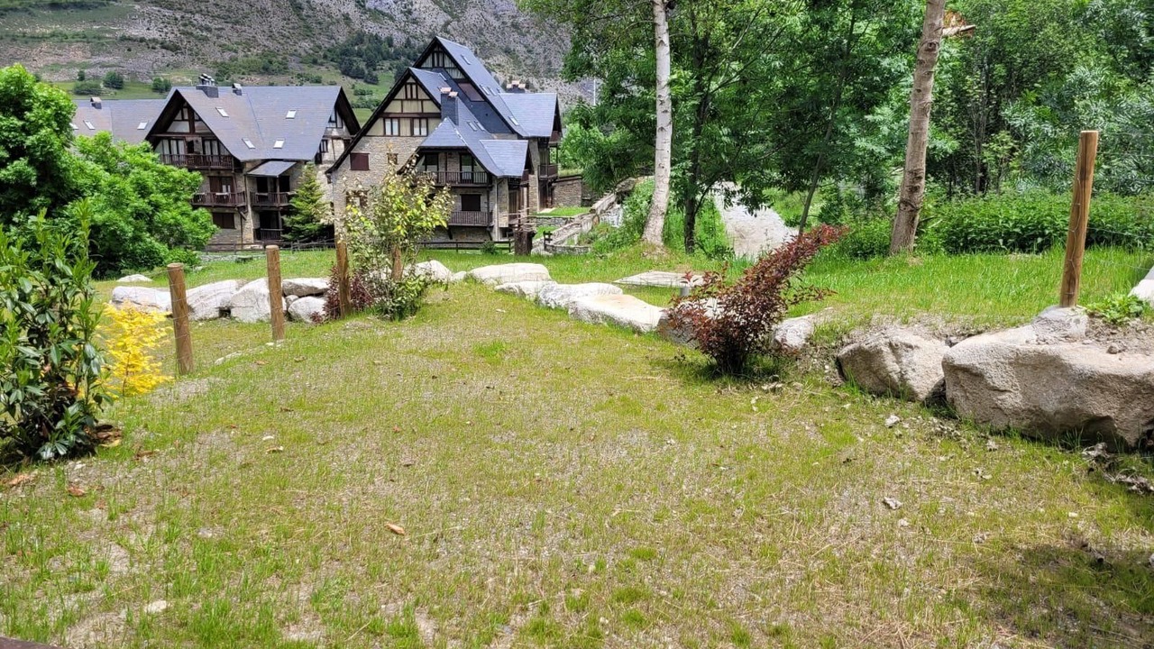 Photo of Outdoor in Arties