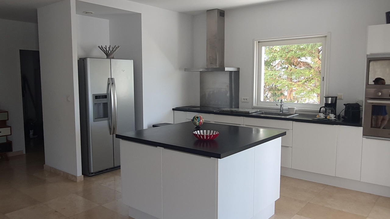 Photo of Kitchen in Ensues-la-Redonne