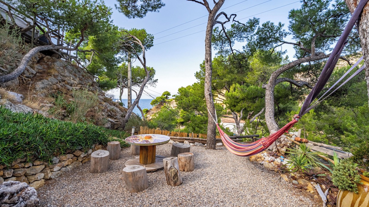 Photo of Outdoor in Ensues-la-Redonne
