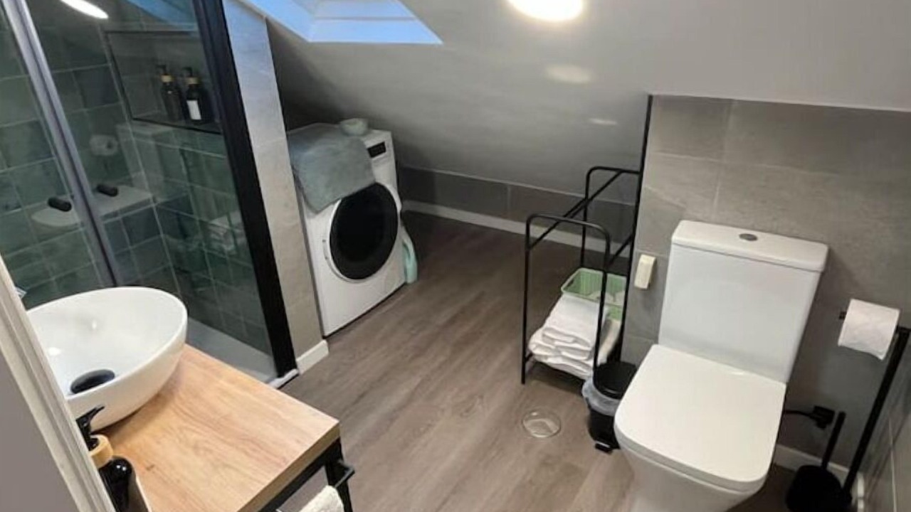 Photo of Bathroom in Raxo
