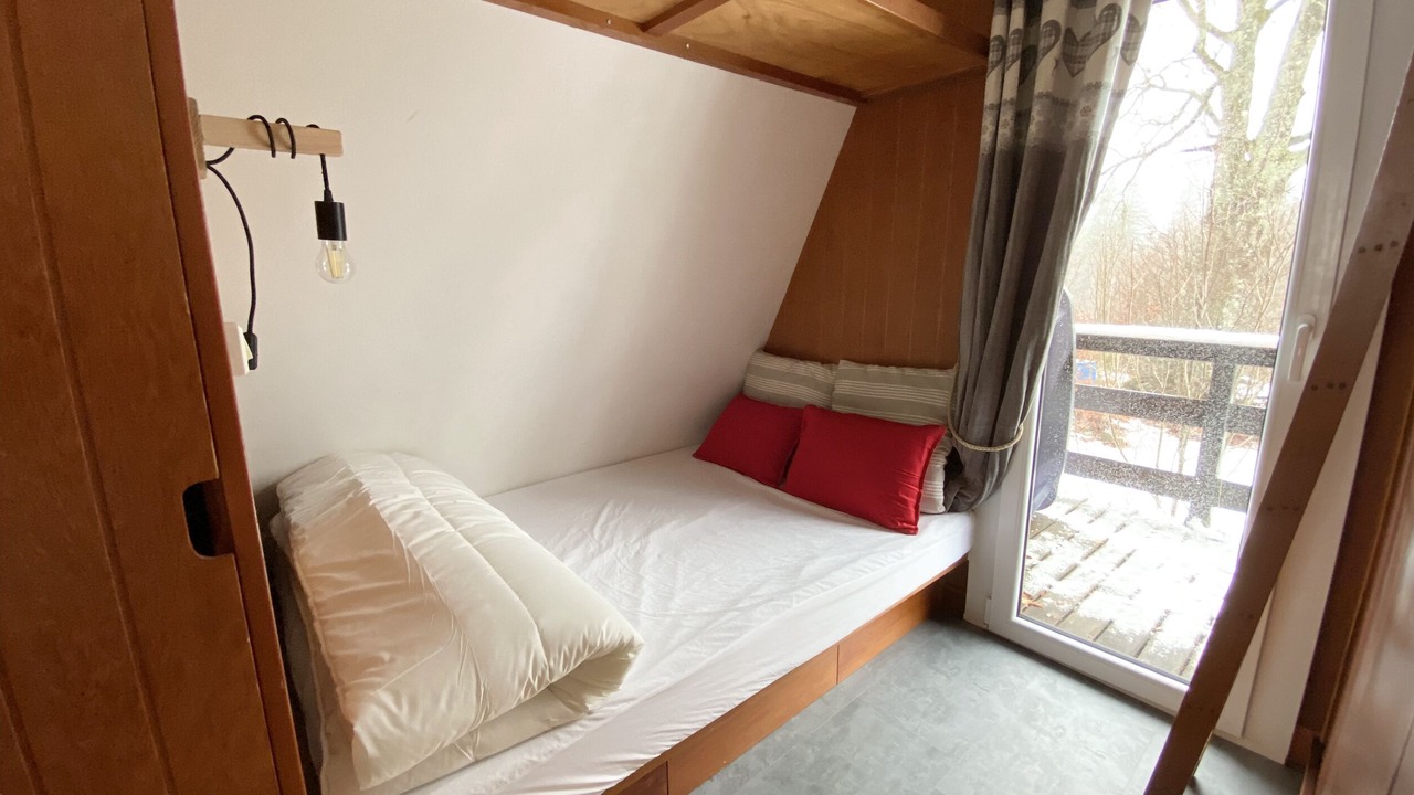 Photo of Bedroom in Premanon