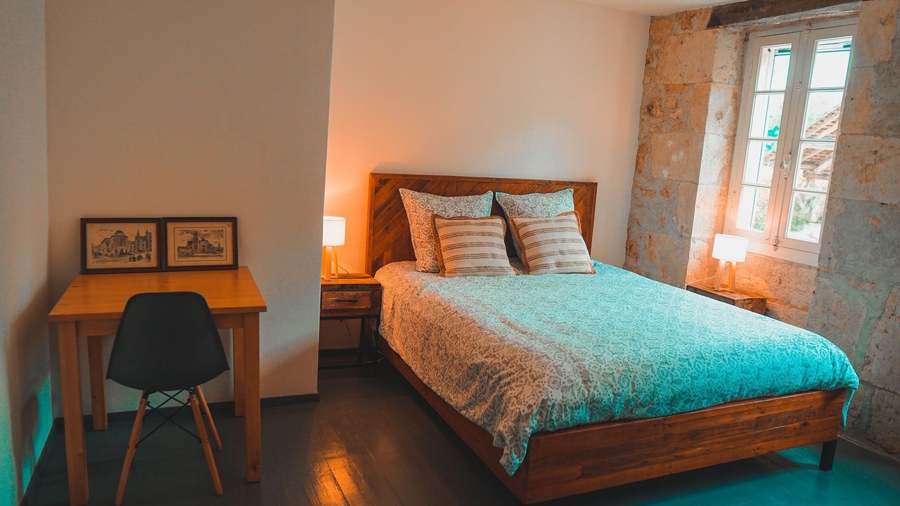 Photo of Bedroom in L'Isle-Bouzon