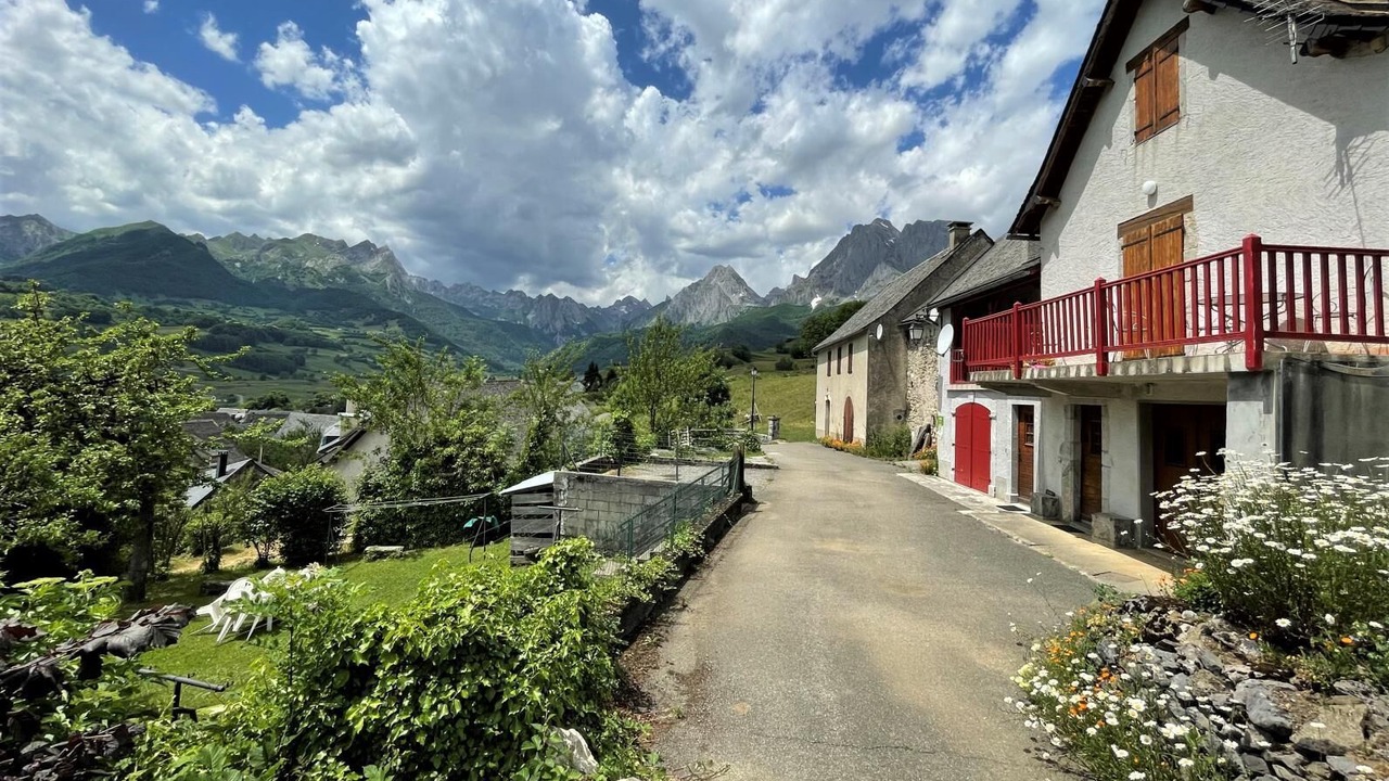 Photo of Outdoor in Lescun