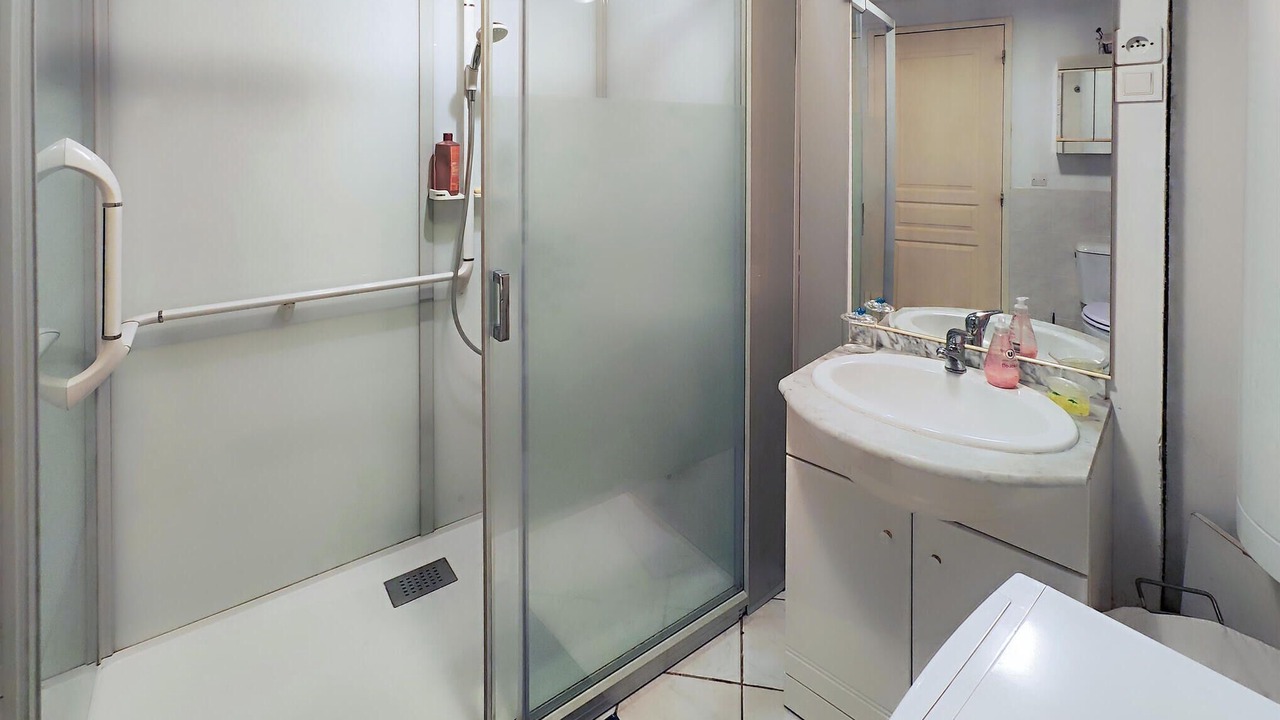 Photo of Bathroom in Nebian