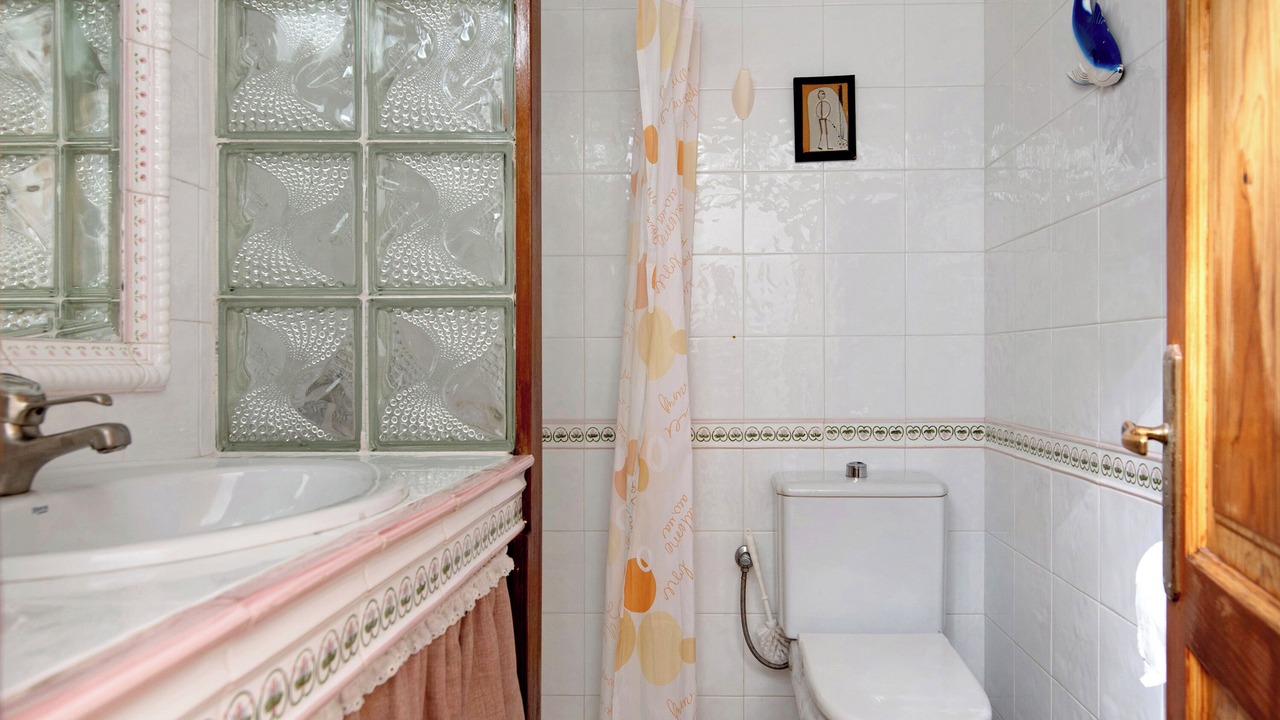 Photo of Bathroom in Valsequillo de Gran Canaria