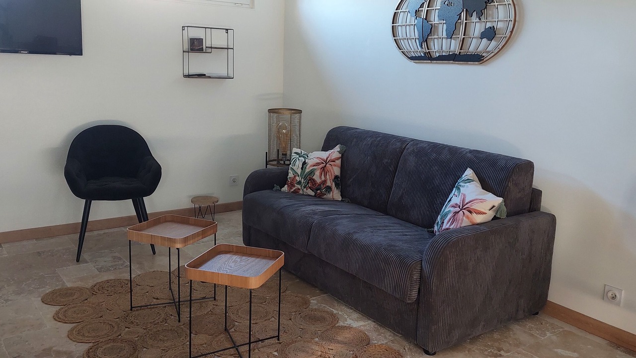 Photo of Livingroom in Cabrieres