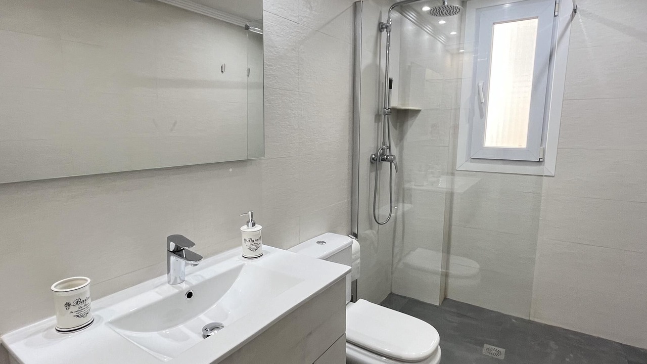 Photo of Bathroom in Aduanas