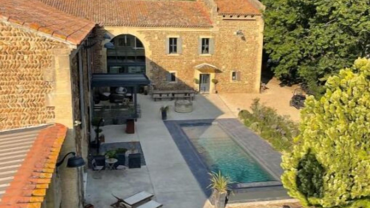 Photo of Outdoor in Istres
