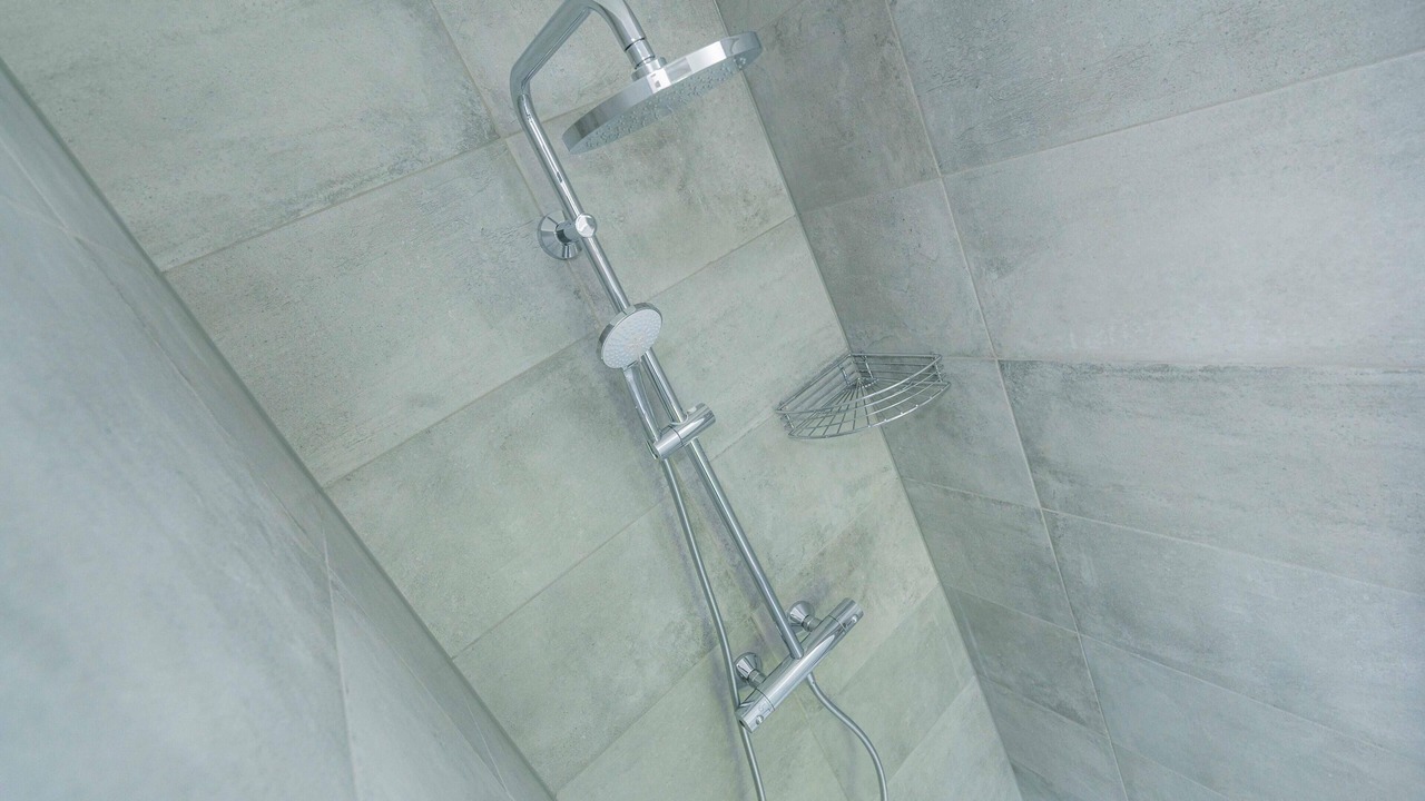 Photo of Bathroom in Tating