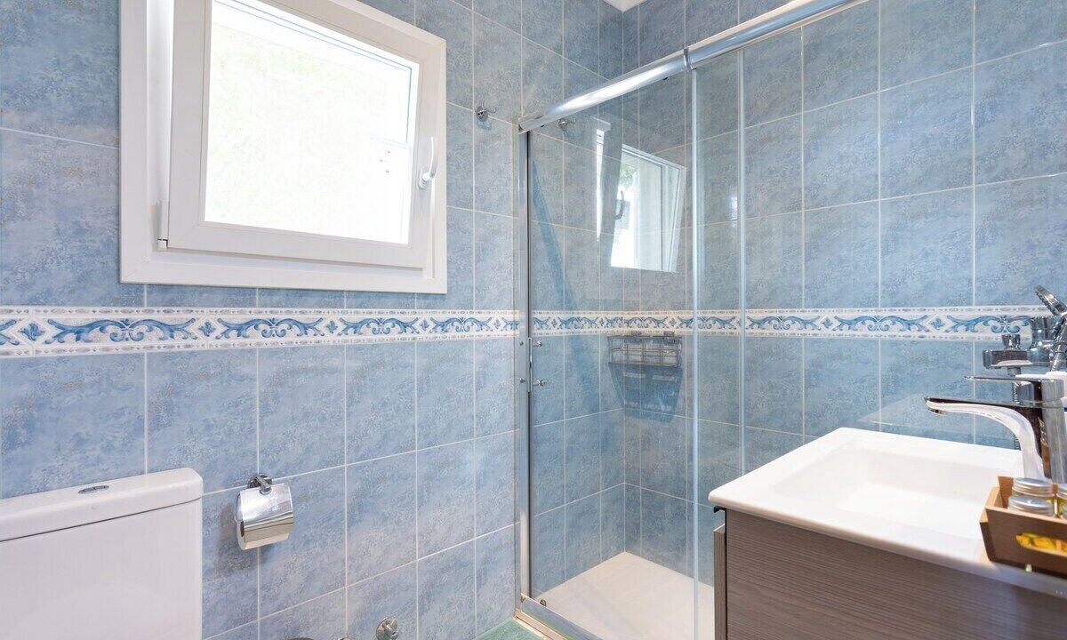 Photo of Bathroom in Las Caletillas
