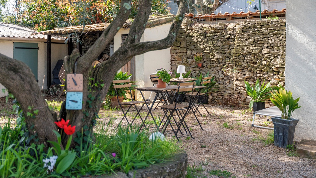 Photo of Outdoor in Garrigues