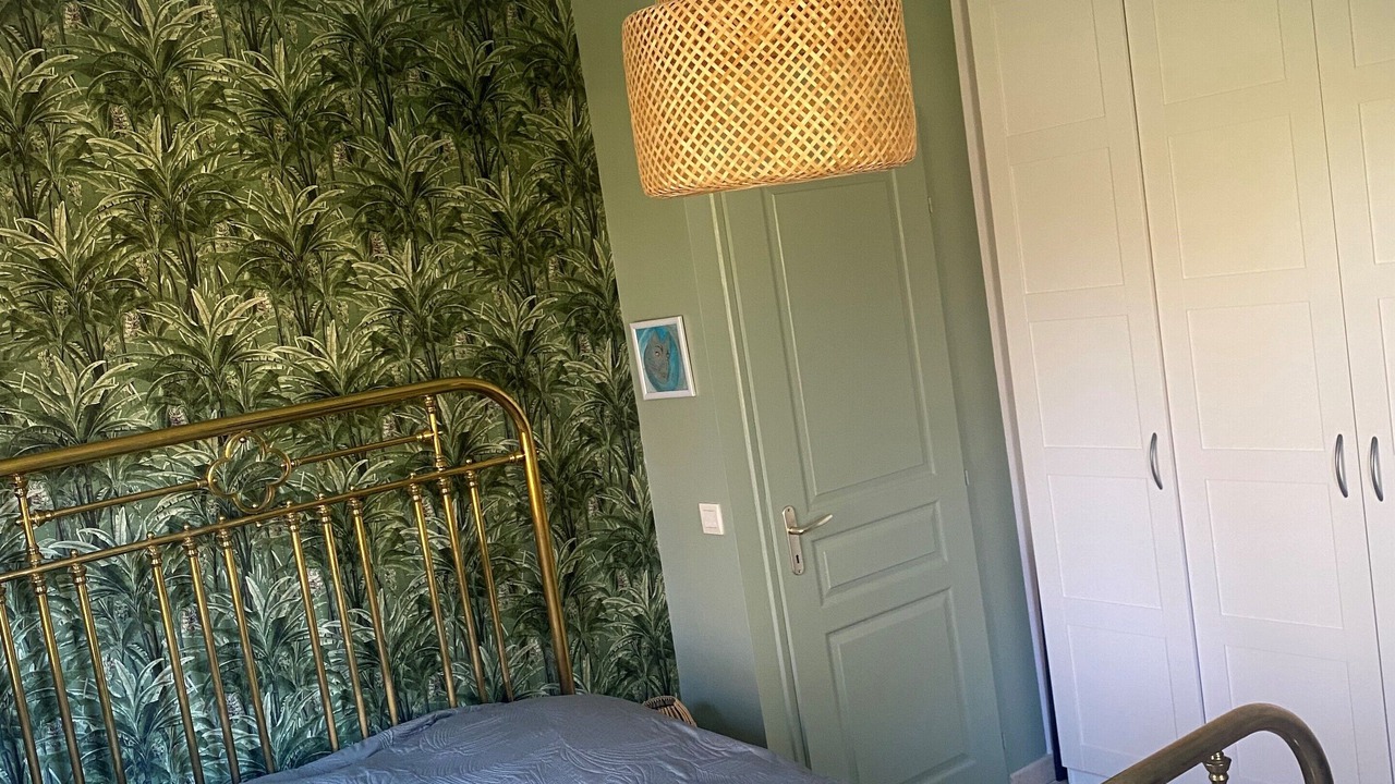 Photo of Bedroom in Jonquieres