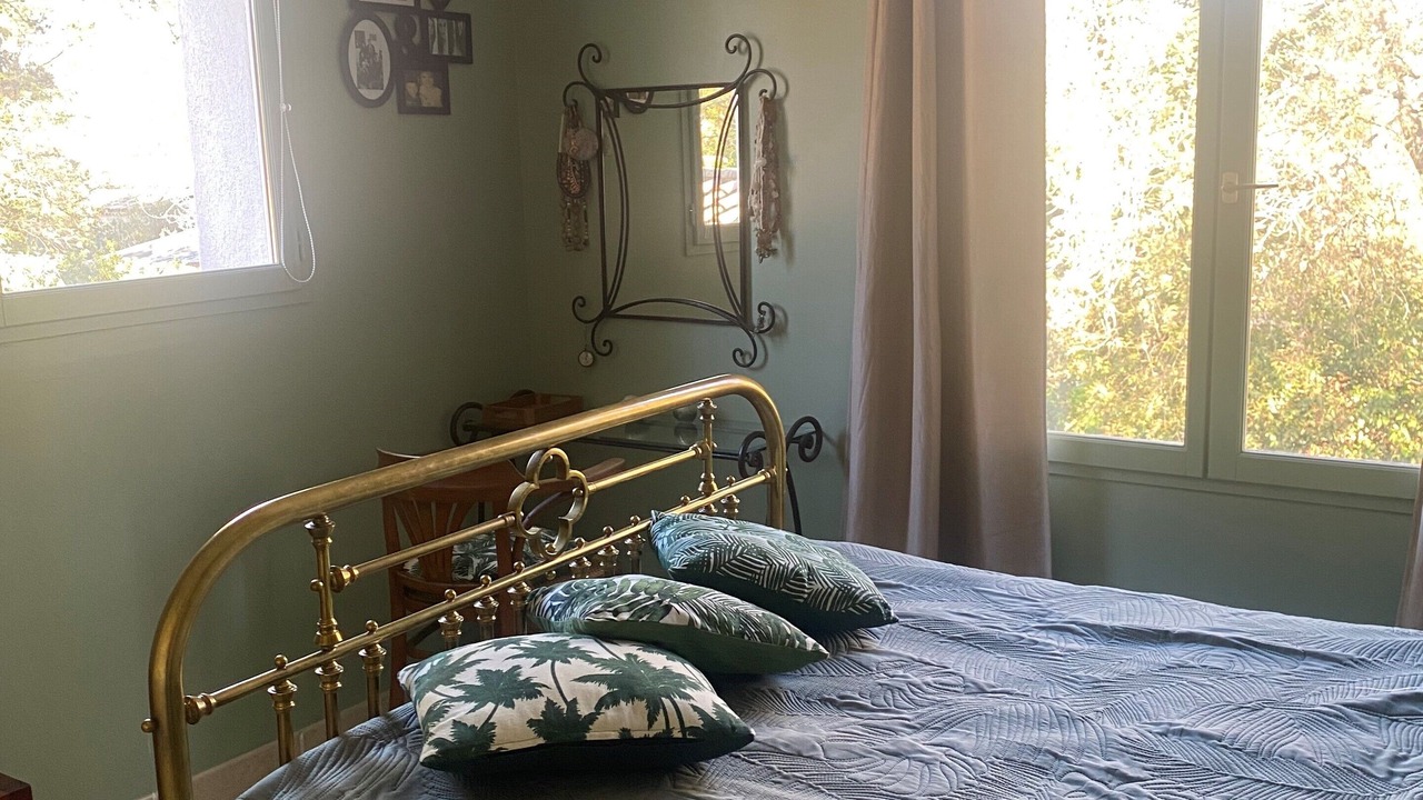 Photo of Bedroom in Jonquieres