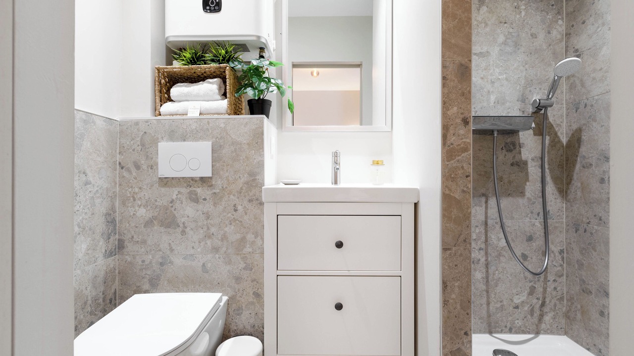 Photo of Bathroom in Genas