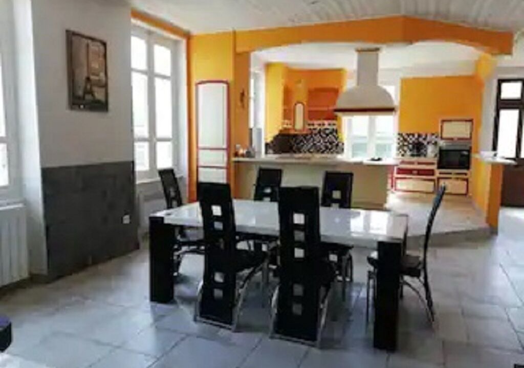 Photo of Others in Marcollin