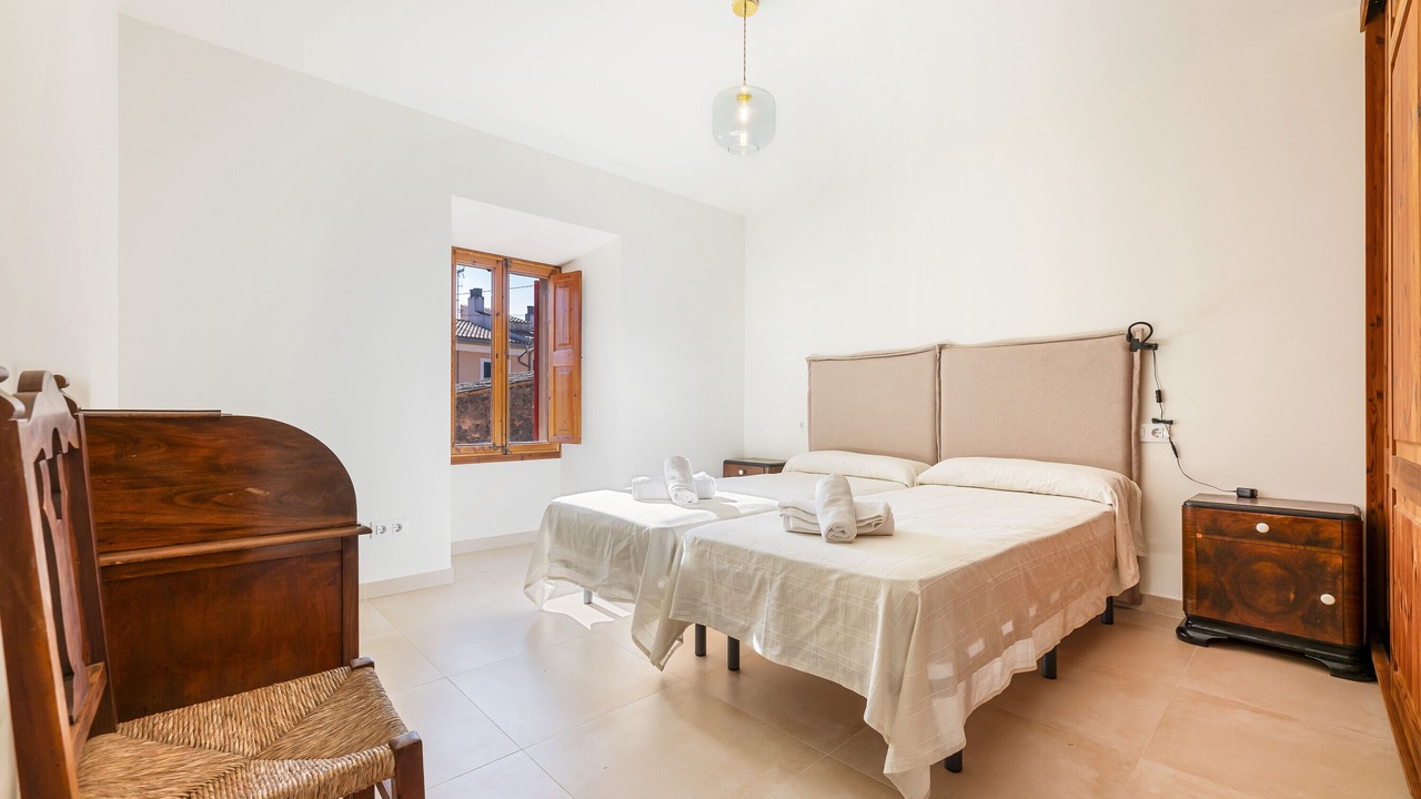Photo of Bedroom in Portol