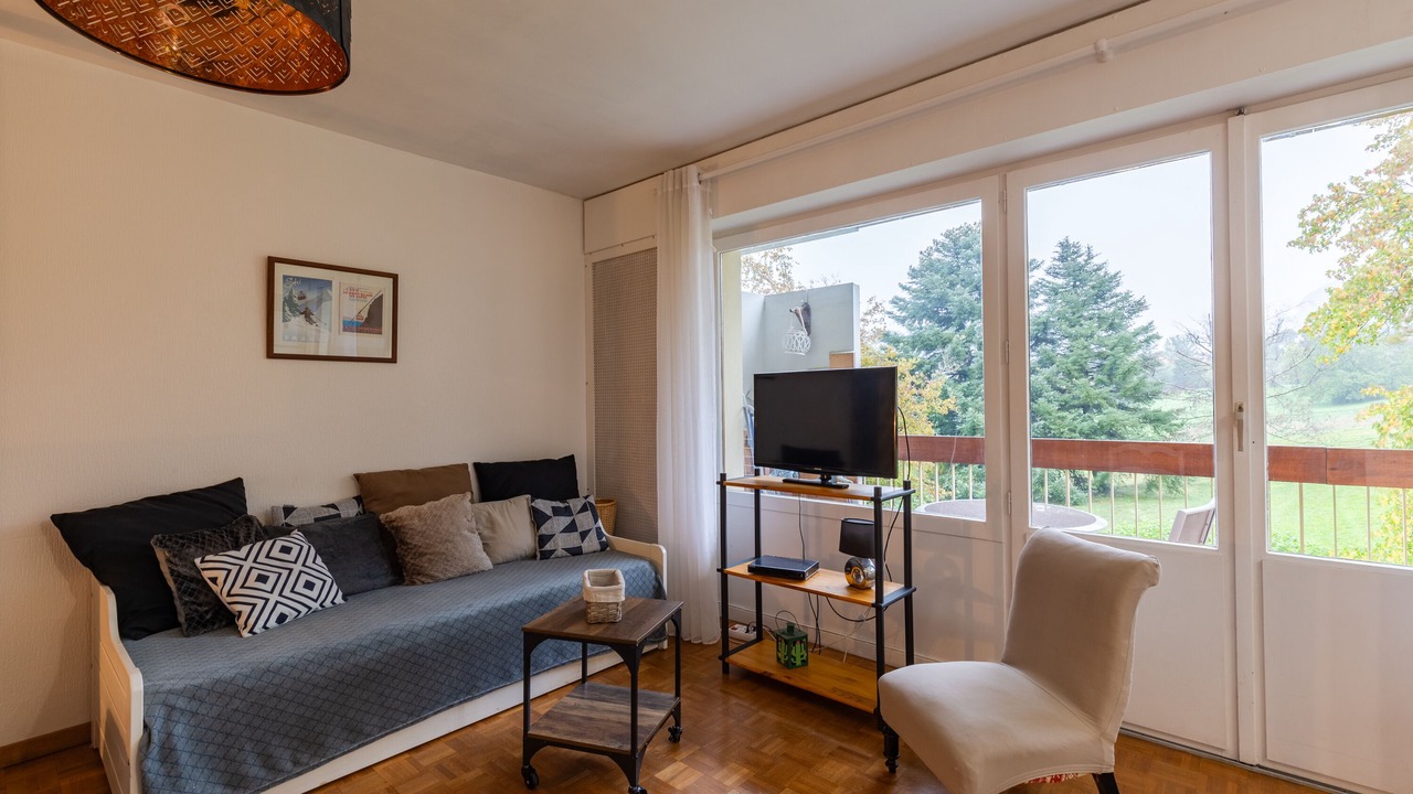 Photo of Livingroom in Collonges-sous-Saleve