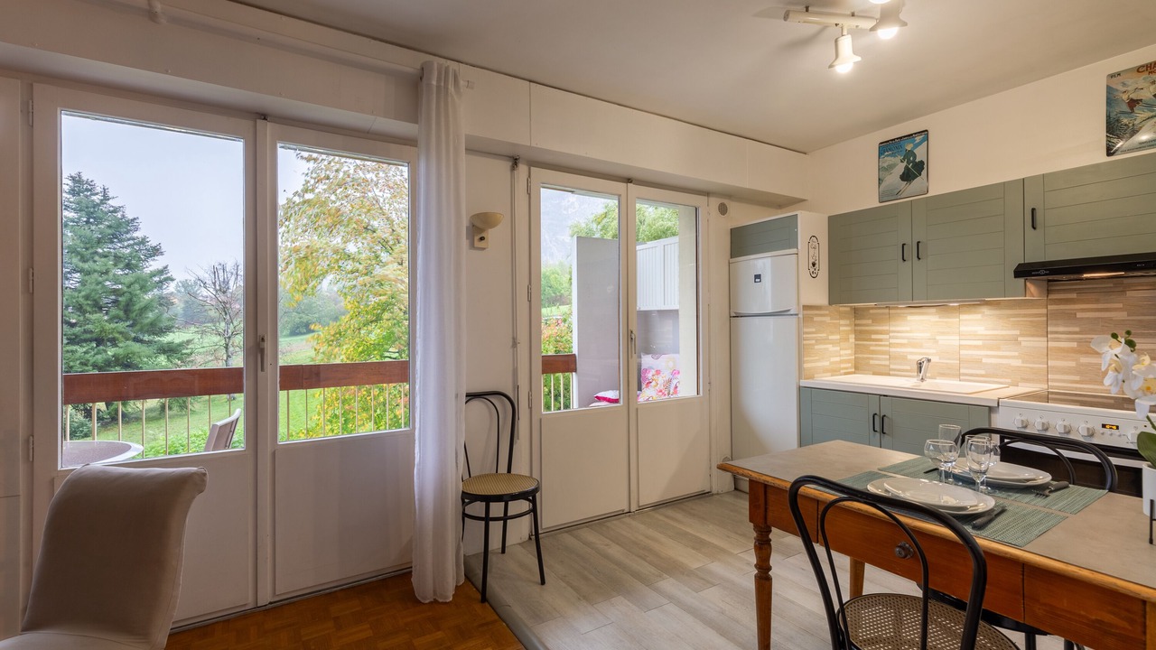 Photo of Kitchen in Collonges-sous-Saleve