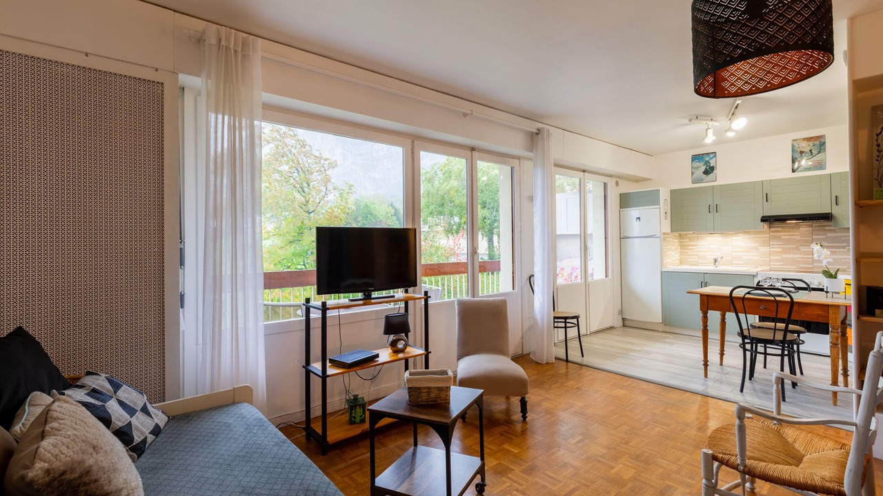 Photo of Livingroom in Collonges-sous-Saleve