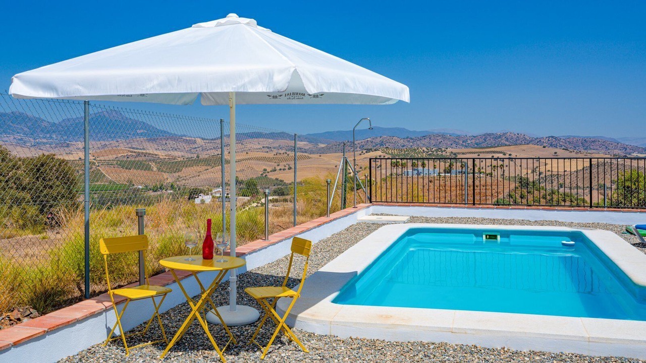 Photo of Outdoor in Coin