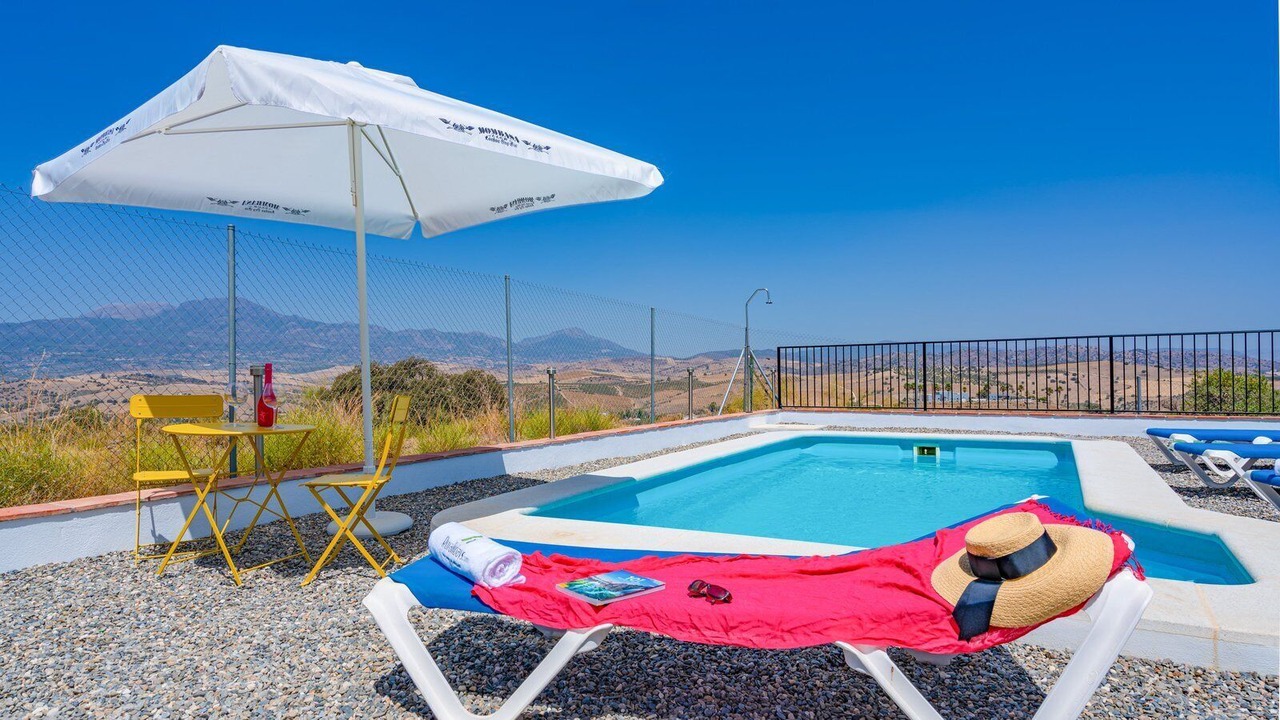 Photo of Outdoor in Coin