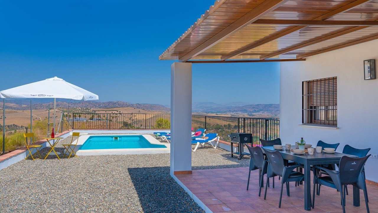 Photo of Outdoor in Coin