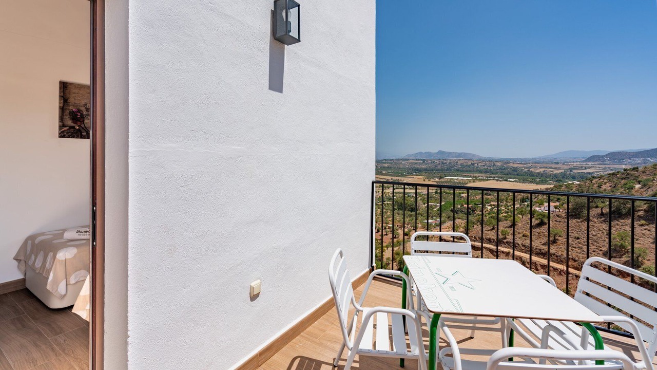 Photo of Outdoor in Coin