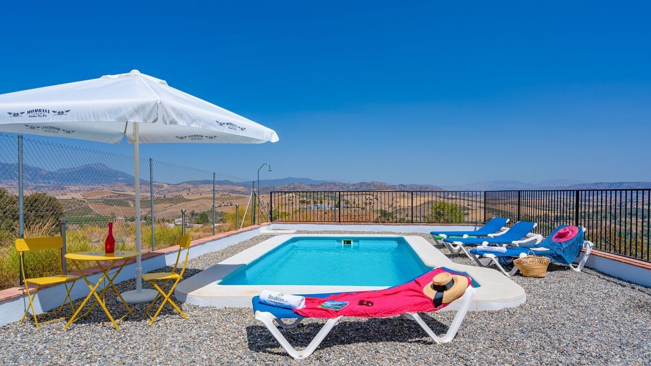 Photo of Outdoor in Coin