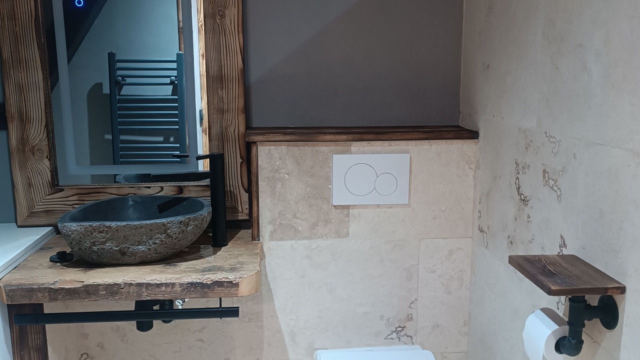Photo of Bathroom in Septmoncel les Molunes