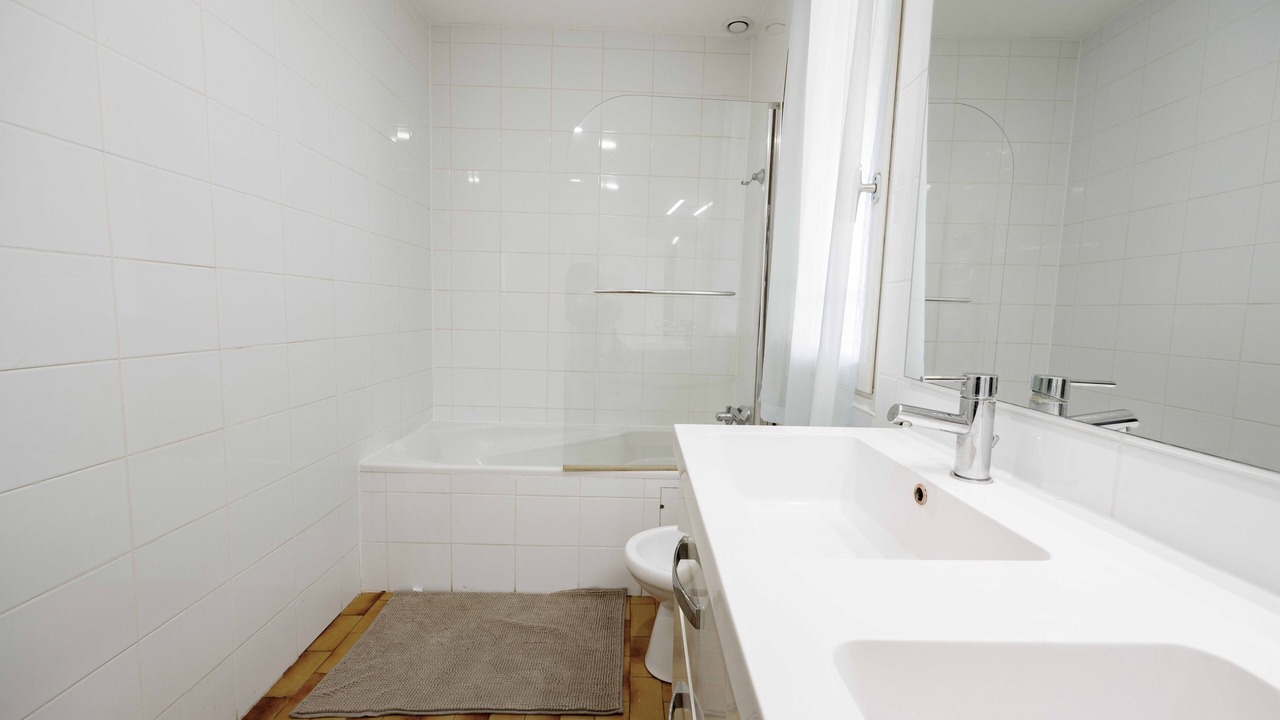 Photo of Bathroom in Veigy-Foncenex