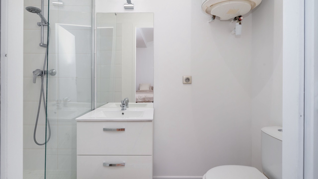 Photo of Bathroom in Buers