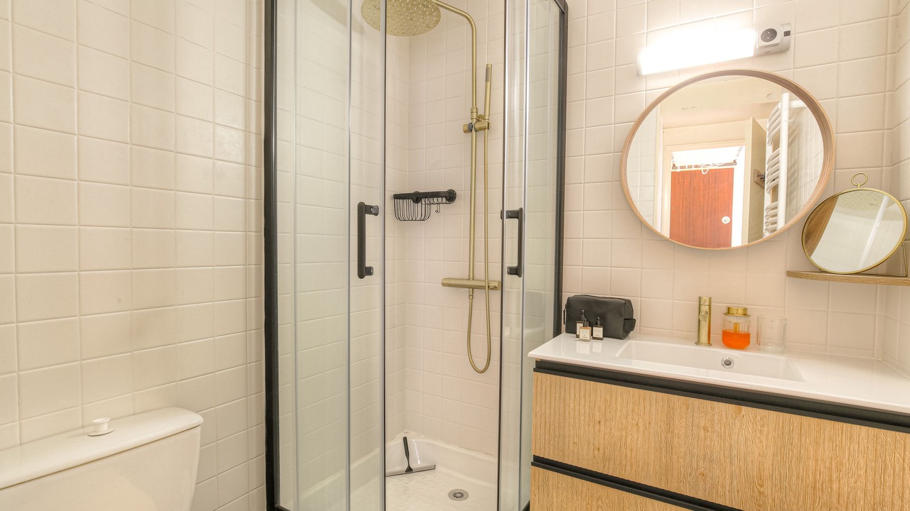 Photo of Bathroom in Lelex