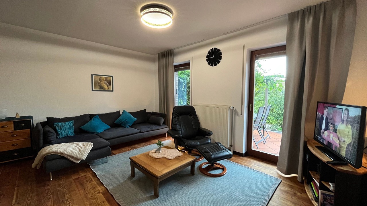 Photo of Livingroom in Backemoor
