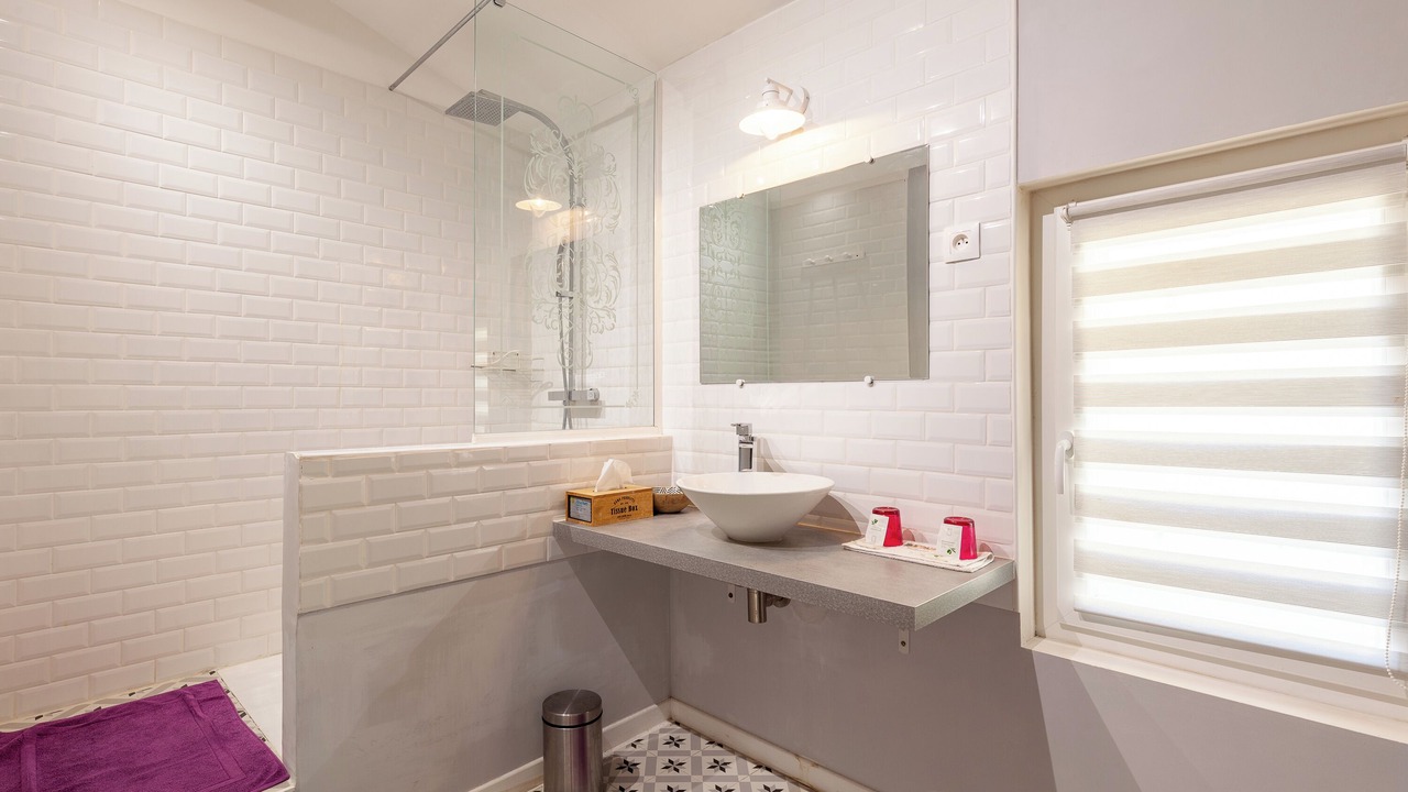 Photo of Bathroom in Mallemort