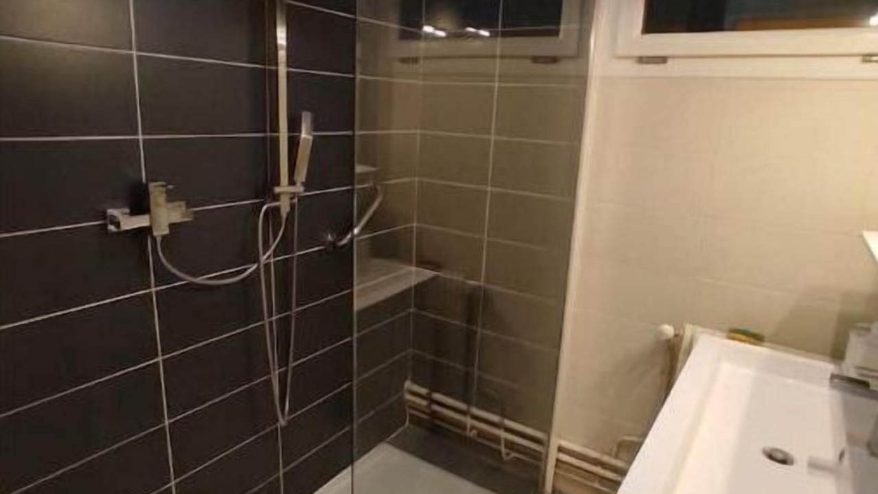 Photo of Bathroom in Merignac