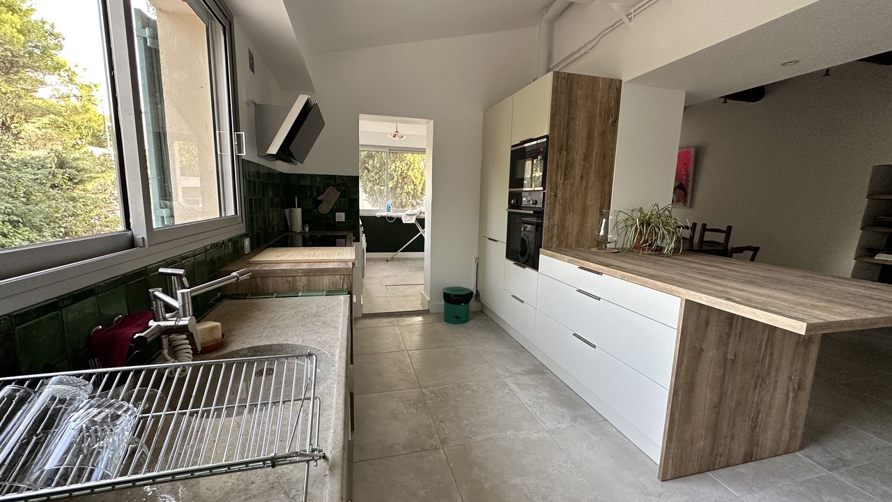 Photo of Kitchen in Le Tholonet