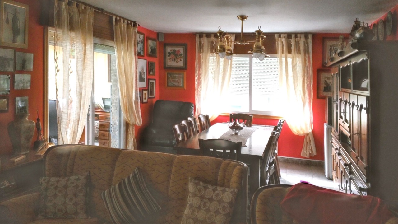 Photo of Livingroom in Tui